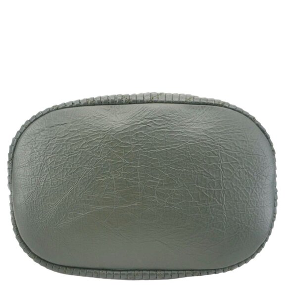 Chanel  Chevron Leather Drawstring Bucket Crossbody Bag Green - Picture 10 of 14